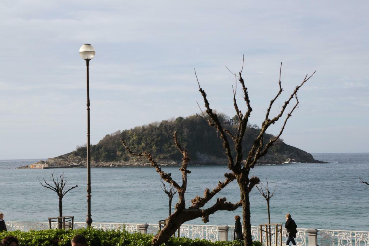 La Madame On La Concha Beach, Seaview Apartment San Sebastián Exterior photo