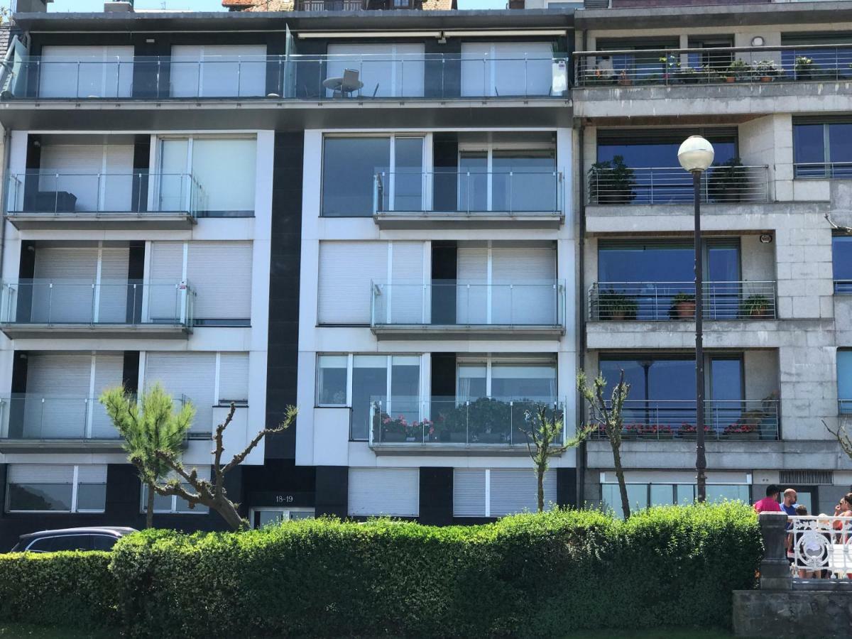 La Madame On La Concha Beach, Seaview Apartment San Sebastián Exterior photo